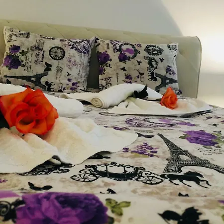 Seasons Apartment