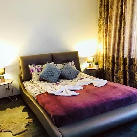 Seasons Apartment Brasov